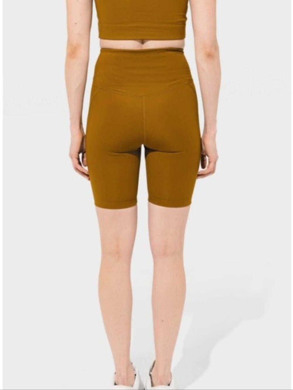 NEW girlfriend collective Light Brown Activewear Biker Shorts - Picture 3 of 4